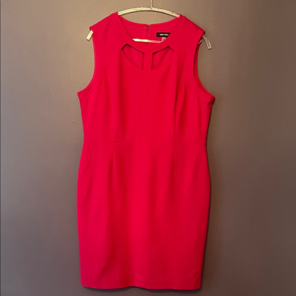 Nine West Sleeveless Solid Ponte Fuchsia Pink Keyhole Sheath Dress women’s 16